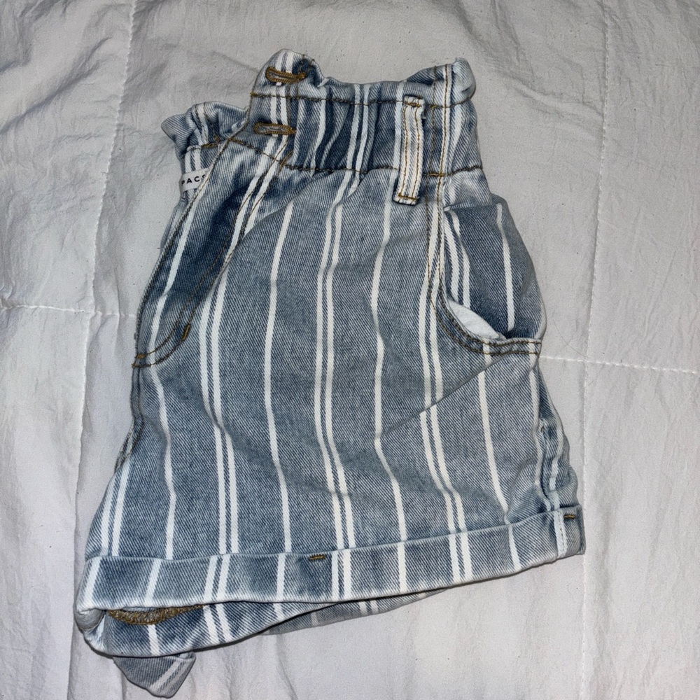 Small Pacsun Striped Jean Mom Short